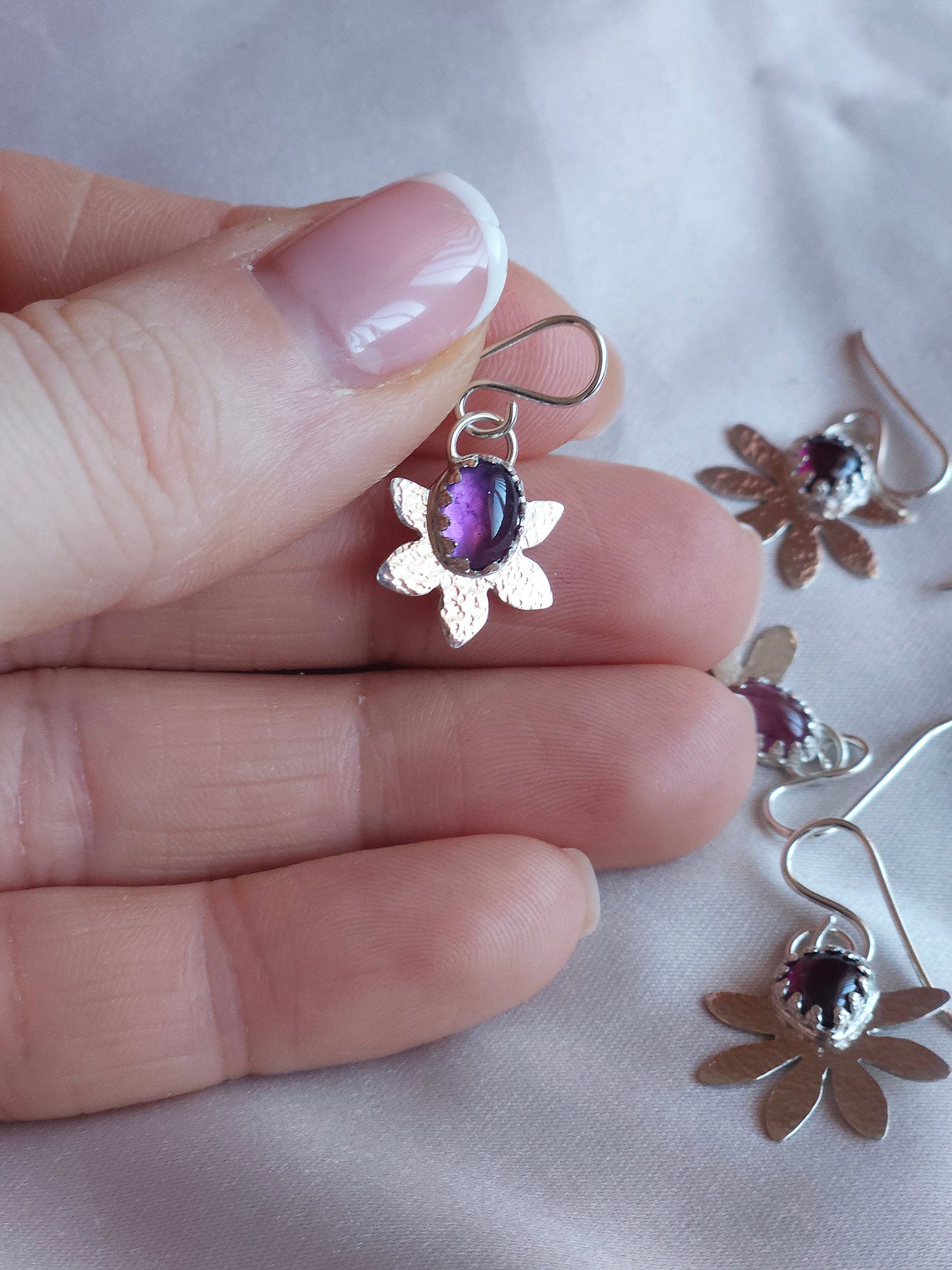 Amethyst hammered flower dangle earrings