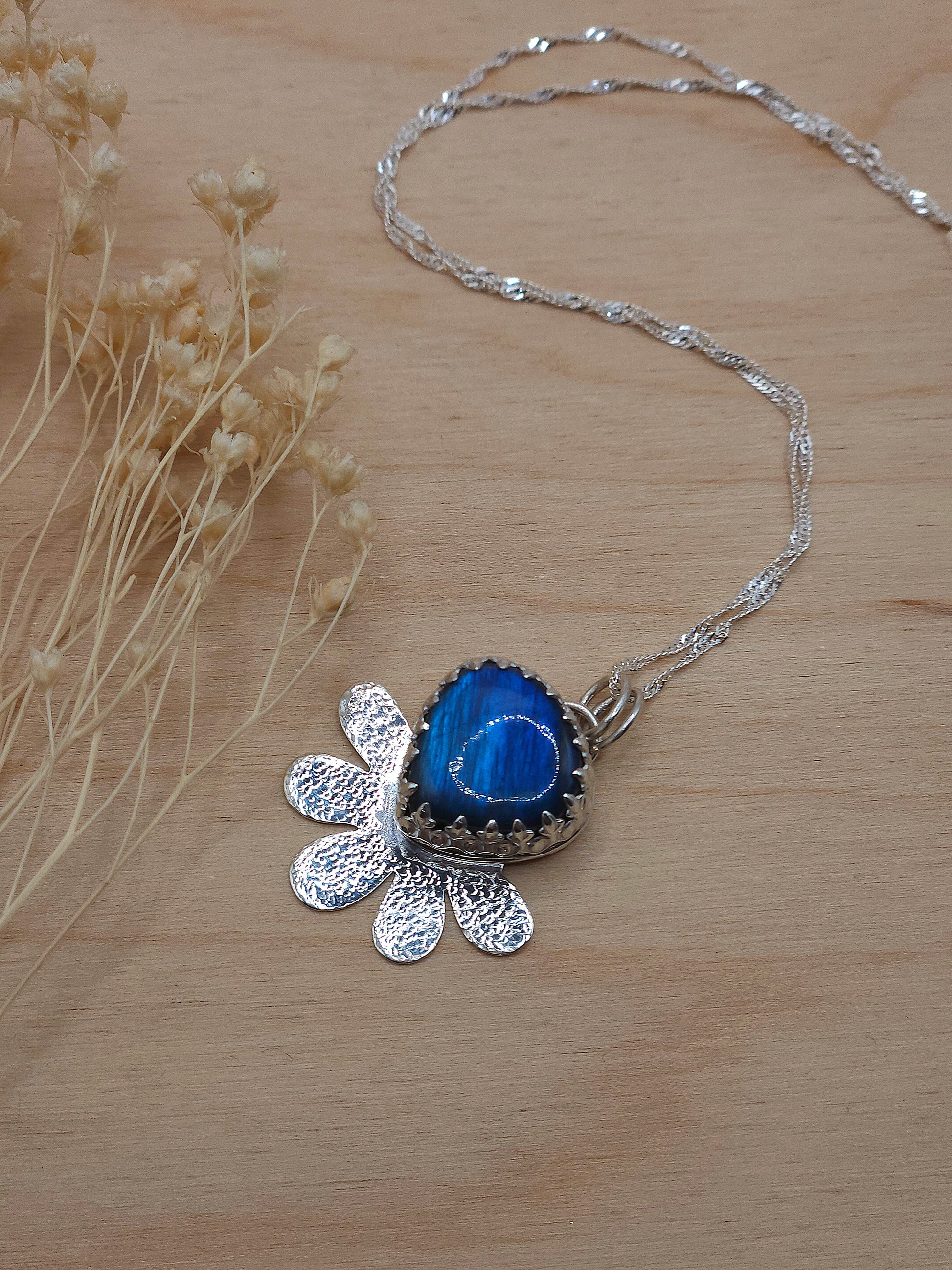 Blue Labradorite hammered flower necklace with an 18 inch sterling silver twisted curb chain.