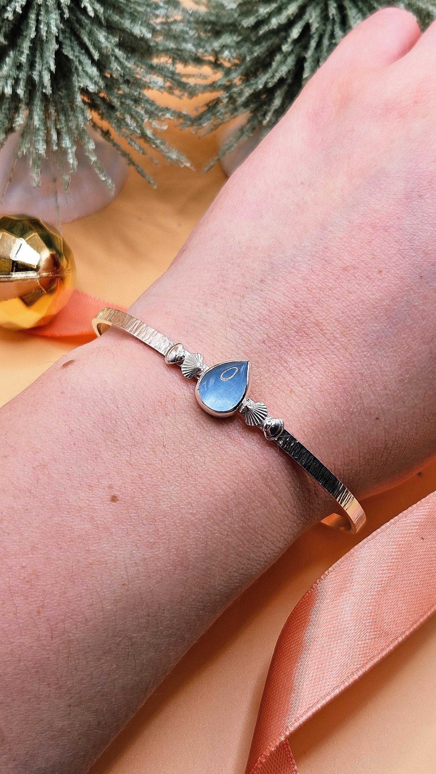 Aquamarine seashell cuff bangle