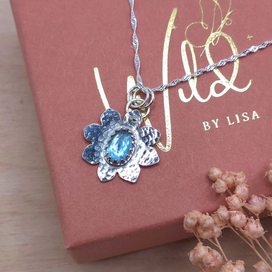 Hammered Aquamarine flower necklace